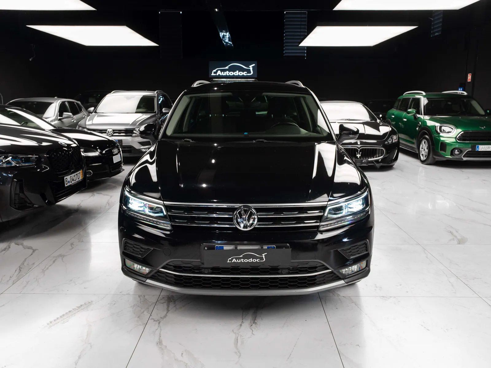Volkswagen Tiguan 2018 photo 2