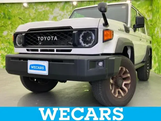 Toyota Land Cruiser 70