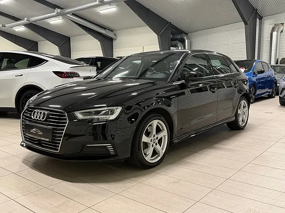 Audi A3 2017 photo 3