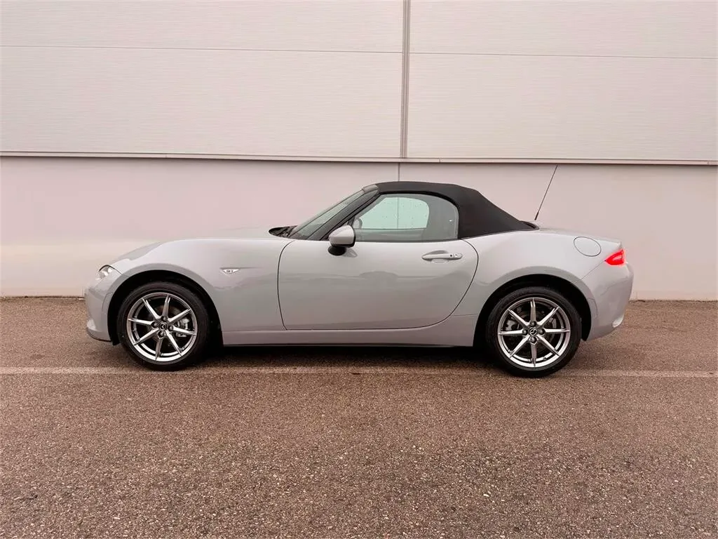 Mazda Mx-5 photo 2