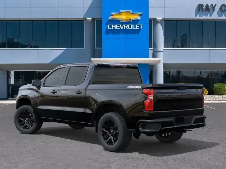 Chevrolet Silverado 1500 2026 photo 3