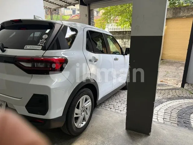 Toyota Raize 2024 photo 3