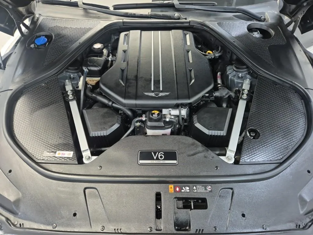 Genesis G90 2022 photo 5