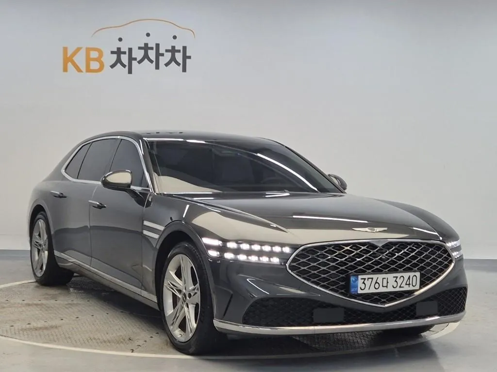 Genesis G90 2022 photo 4