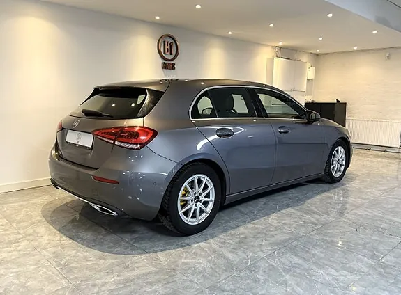 Mercedes-Benz A180 2019 photo 4