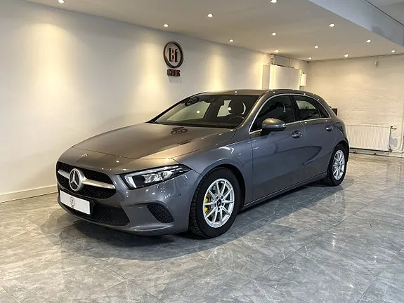 Mercedes-Benz A180 2019 photo 2
