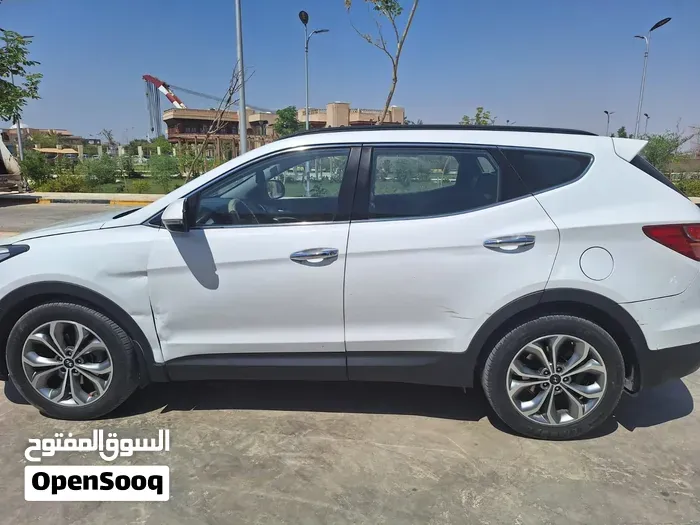 Hyundai Santa Fe 2015 photo 4