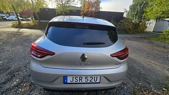 Renault Clio 2022 photo 2