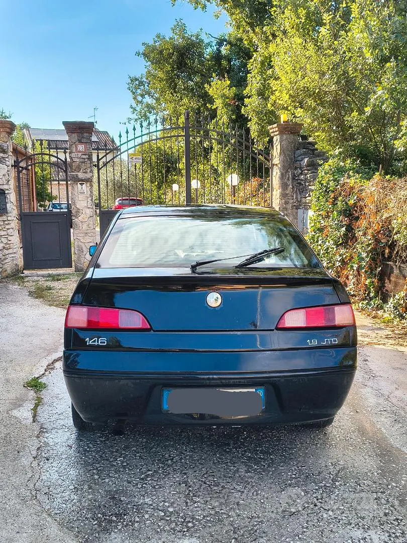 Alfa Romeo 146 2001 photo 2