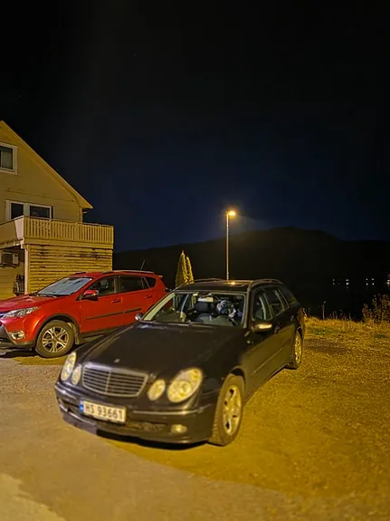 Mercedes-Benz E220 D