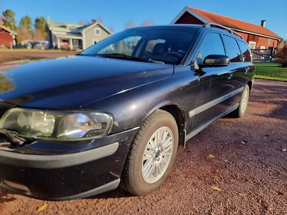 Volvo V70 2004 photo 5