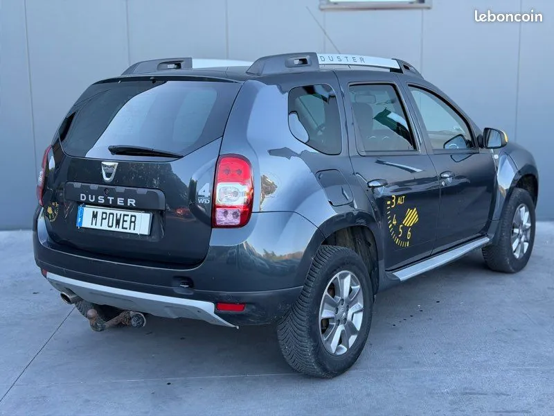 Dacia Duster 2014 photo 4