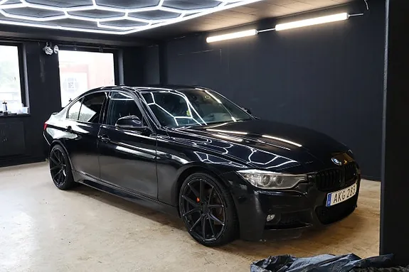 BMW 320D 2013 photo 3