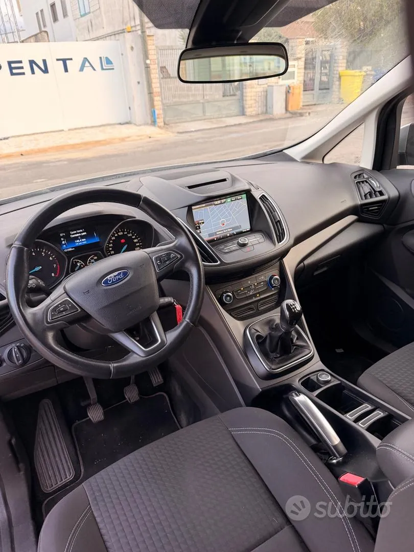 Ford C-Max 2016 photo 5