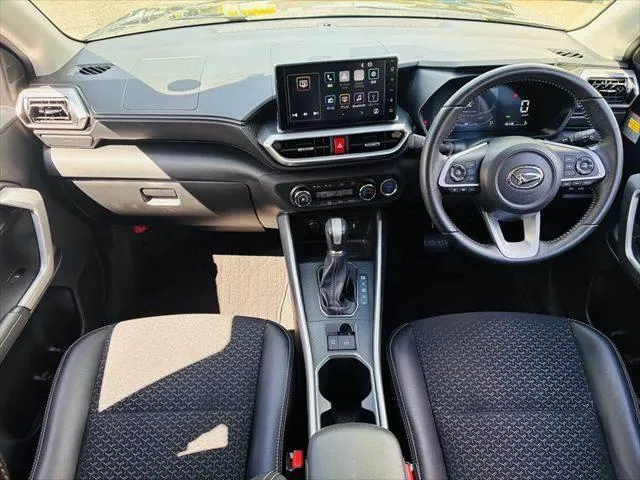 Daihatsu Rocky Premium G Hev 2023 photo 3