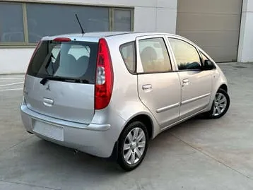 Mitsubishi Colt 2007 photo 2