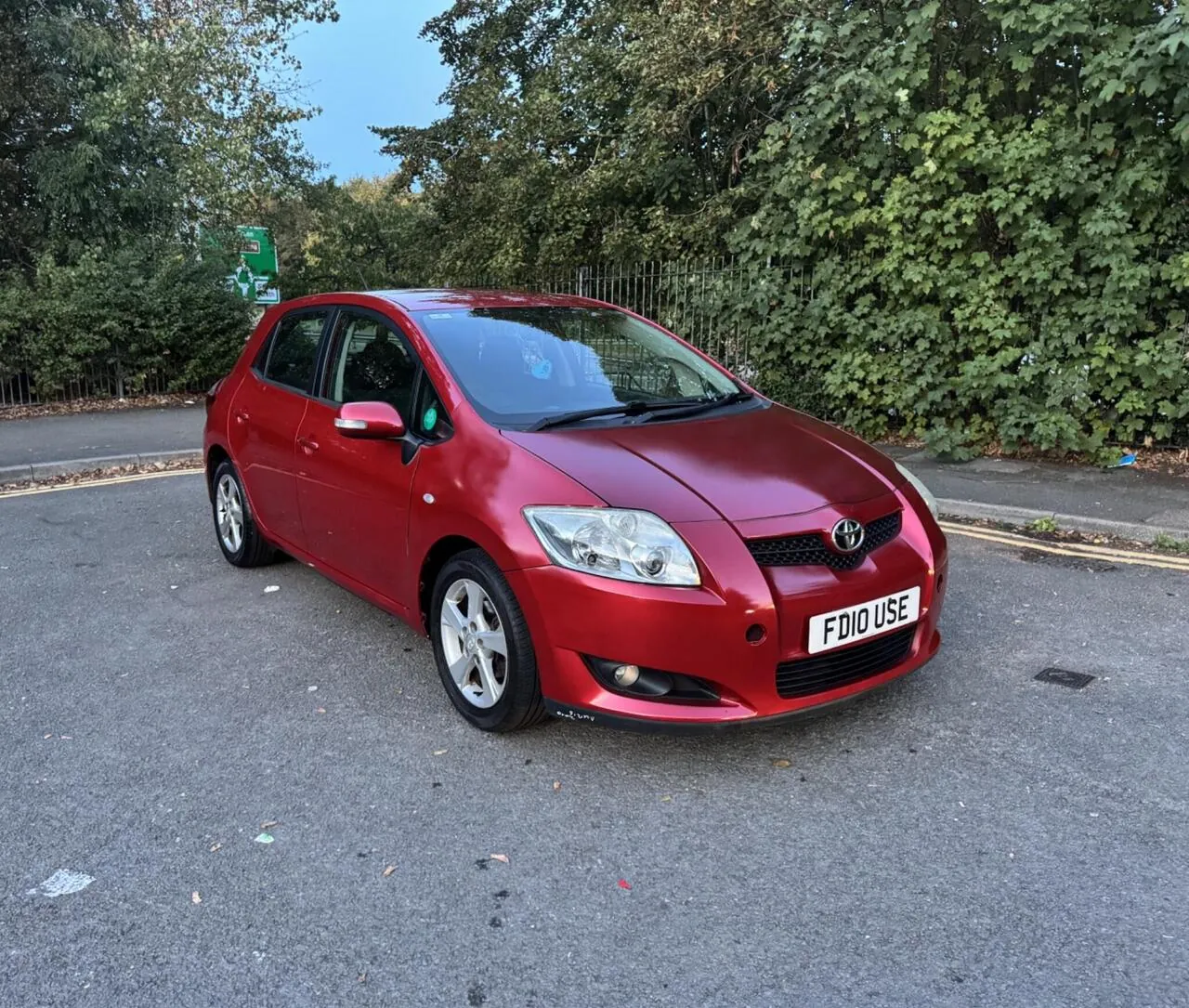 Toyota Auris 2010 photo 2