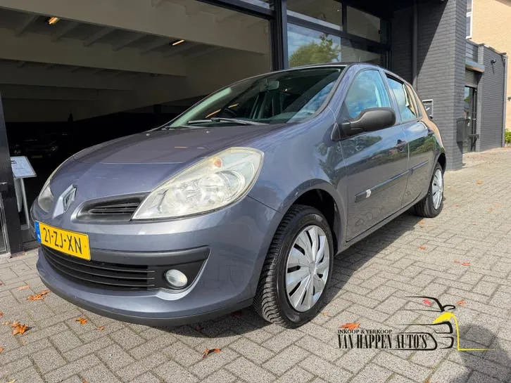 Renault Clio 2008 photo 2