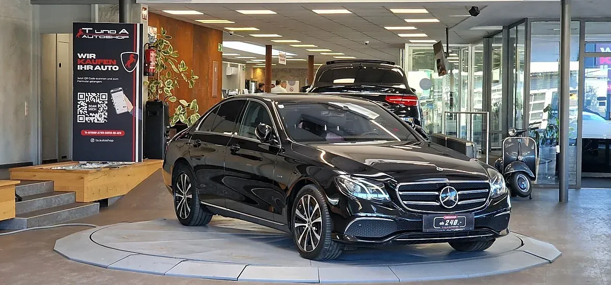 Mercedes-Benz E-Class 2019 photo 3