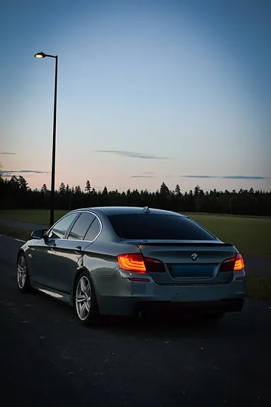 BMW 520D 2010 photo 3
