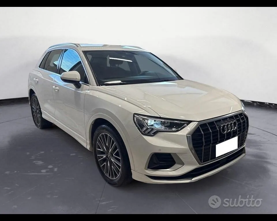 Audi Q3 2022 photo 3
