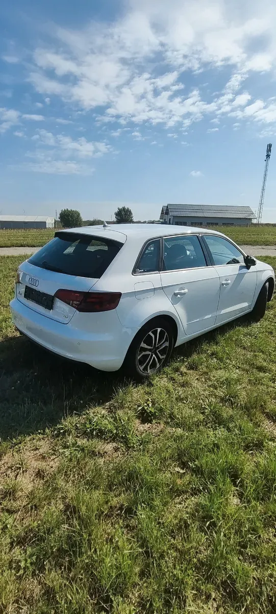 Audi A3 2016 photo 3