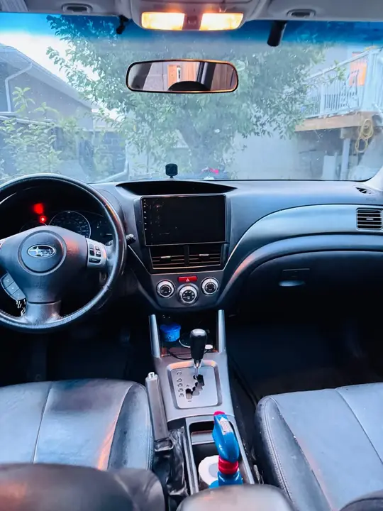 Subaru Forester 2012 photo 2