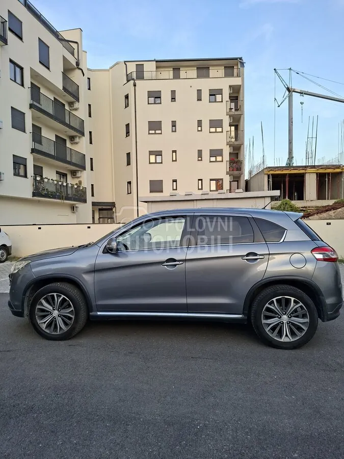 Peugeot 4008 2013 photo 4