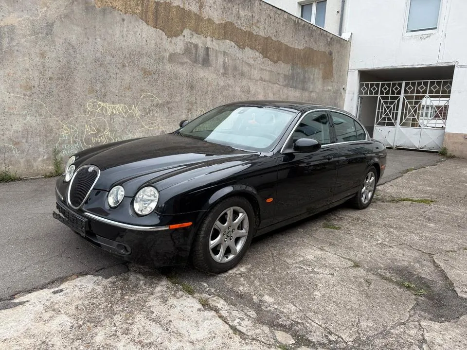 Jaguar S-Type