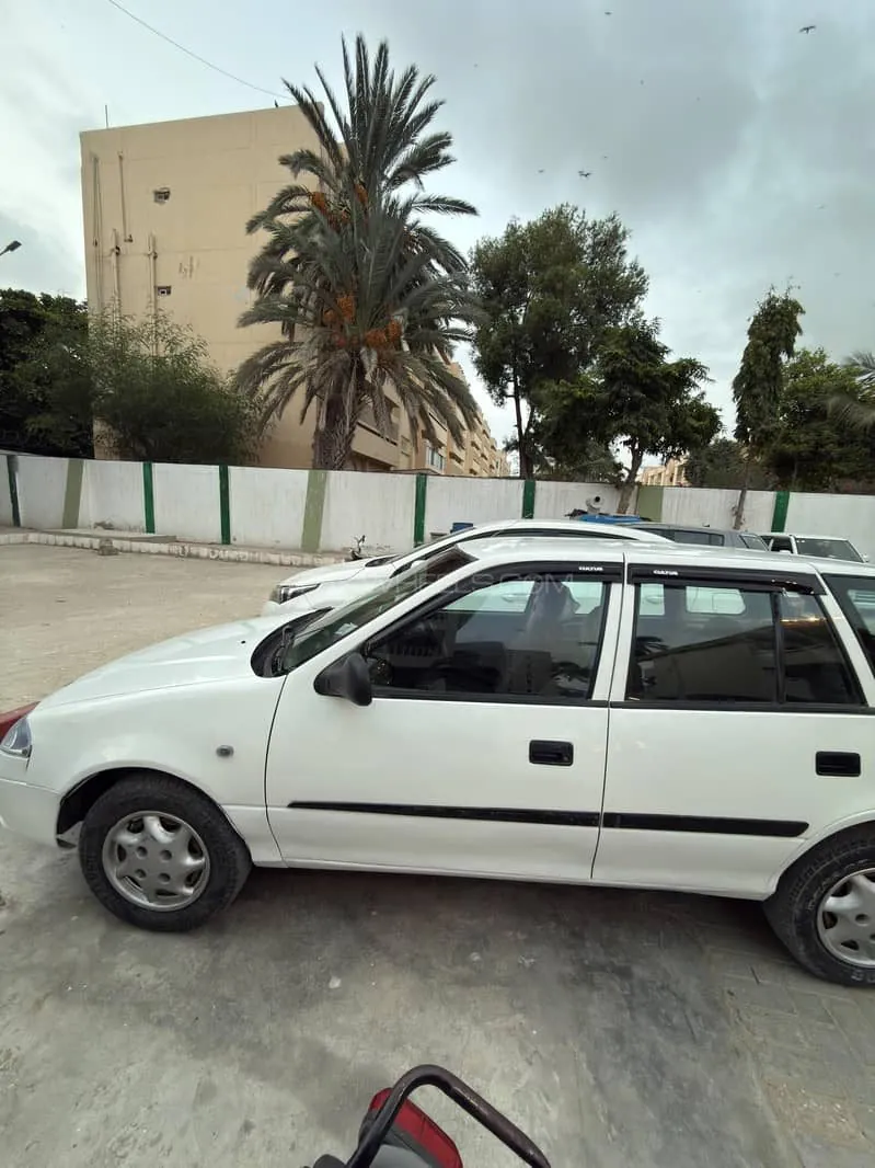 Suzuki Cultus