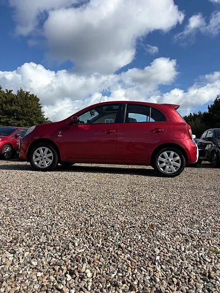 Nissan Micra 2013 photo 2