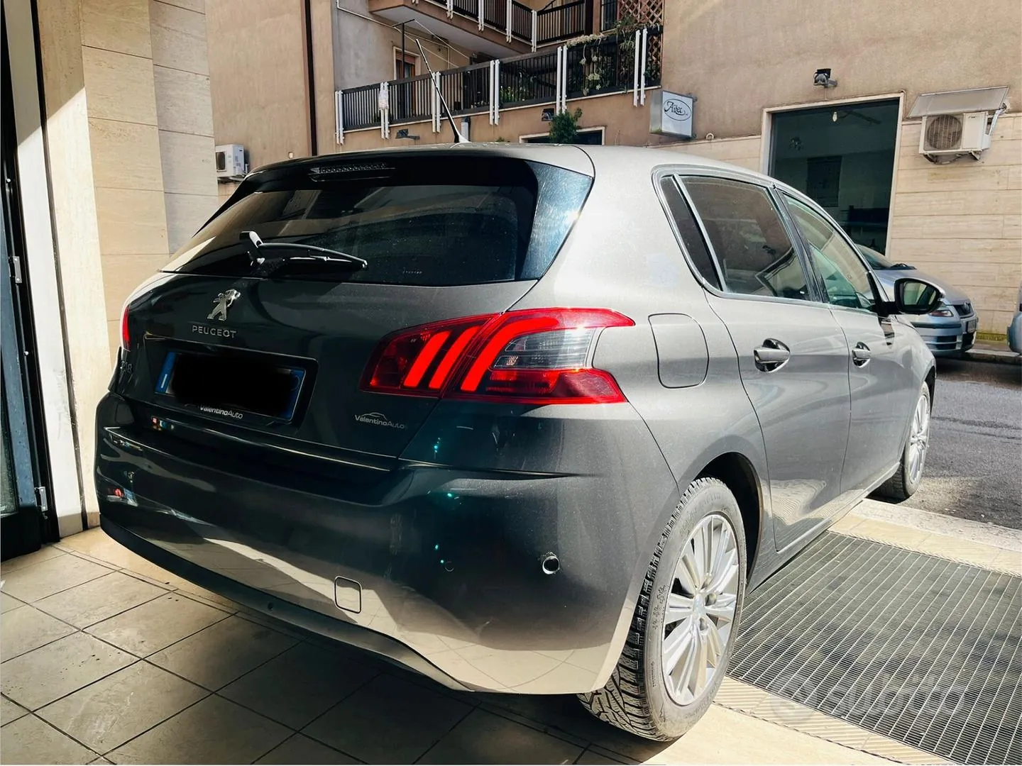 Peugeot 308 2018 photo 3