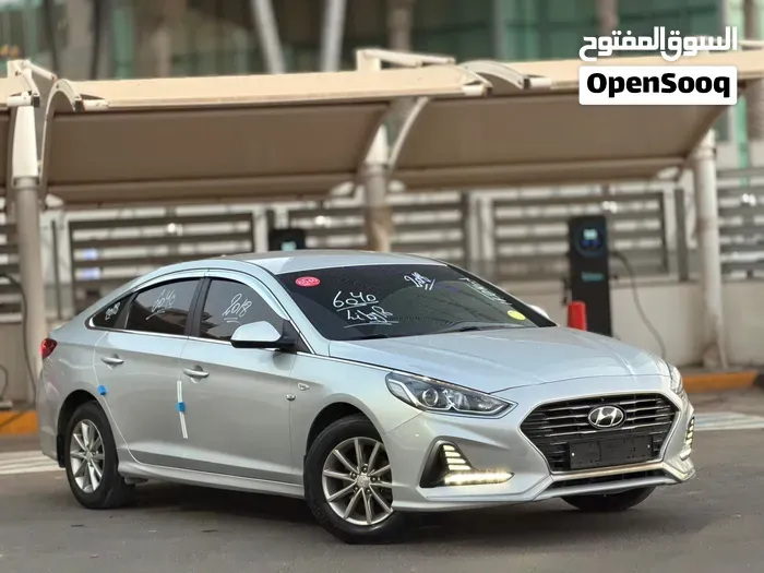 Hyundai Sonata 2018 photo 2