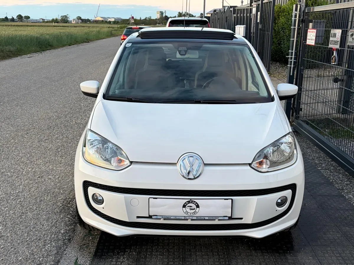 Volkswagen Up 2014 photo 3