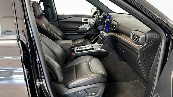 Ford Explorer 2020 photo 3