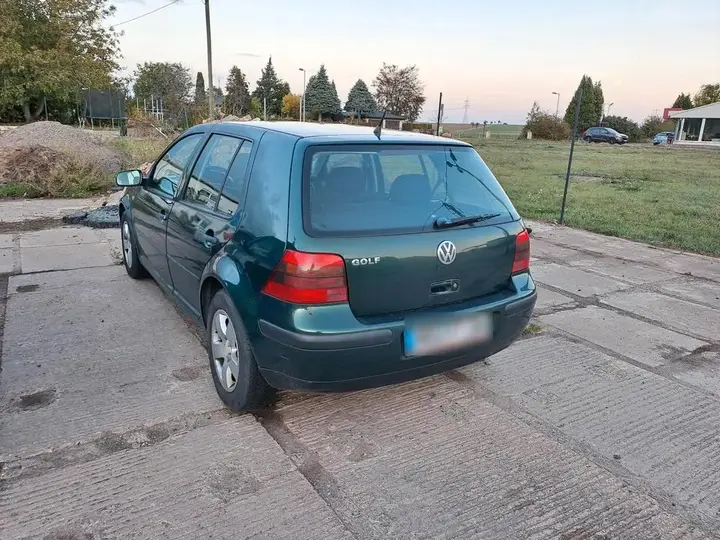 Volkswagen Golf 4