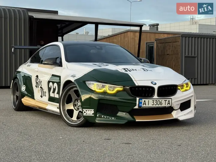 BMW M4 2017 photo 2