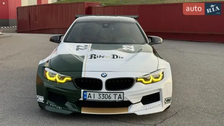 BMW M4 2017 photo 5