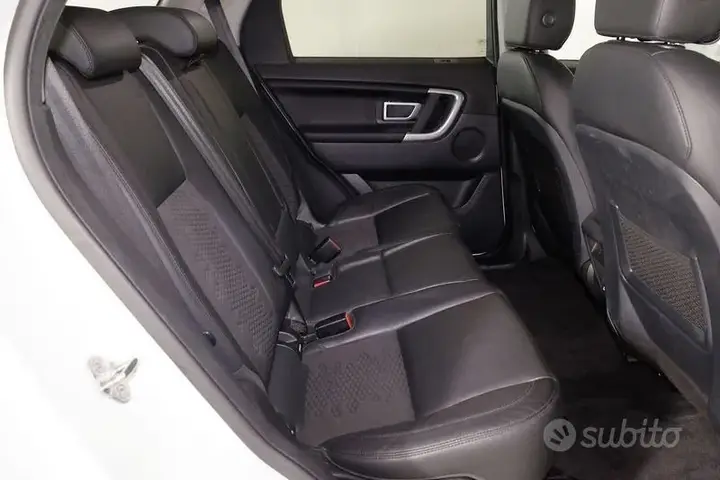 Land Rover Discovery Sport 2019 photo 5