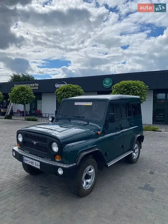 UAZ 469B