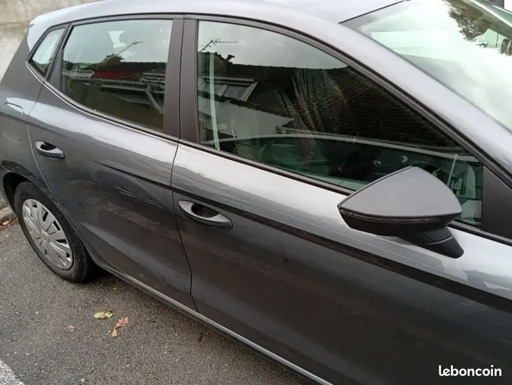 Seat Ibiza 2018 photo 5