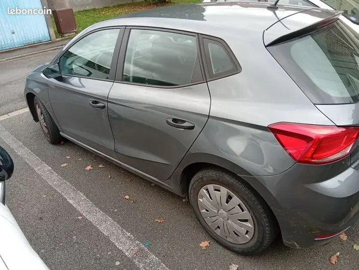 Seat Ibiza 2018 photo 3