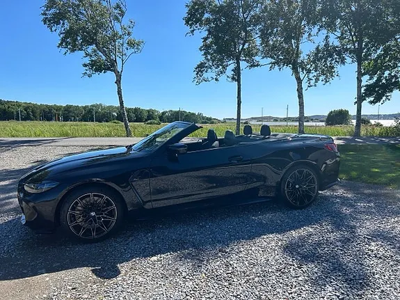 BMW M4 2026 photo 2