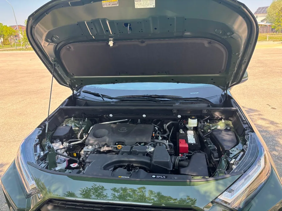 Toyota Rav4 2025 photo 2