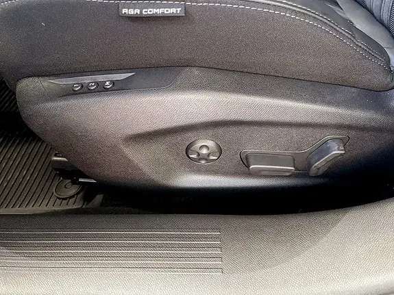 Peugeot 408 2024 photo 5