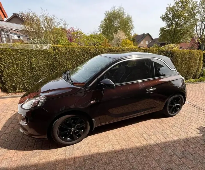 Opel Adam