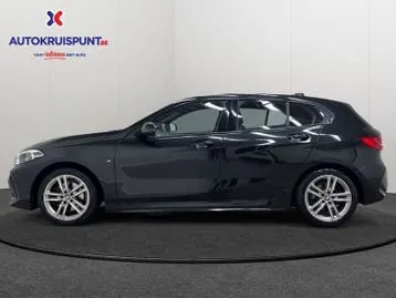 BMW 1 Series 2020 photo 2