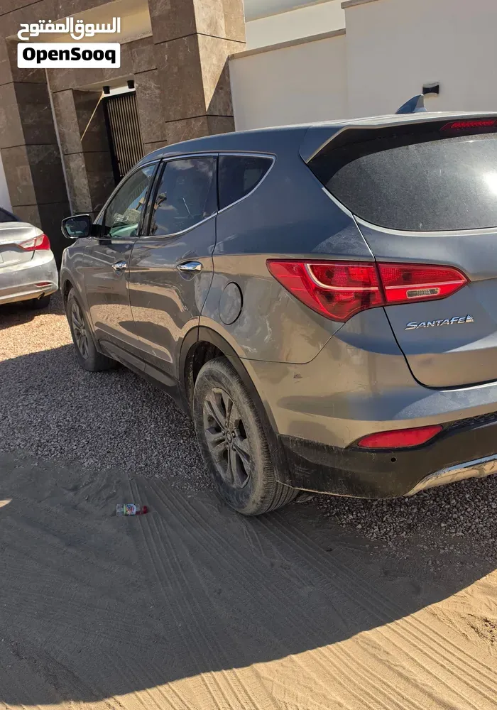 Hyundai Santa Fe 2015 photo 2
