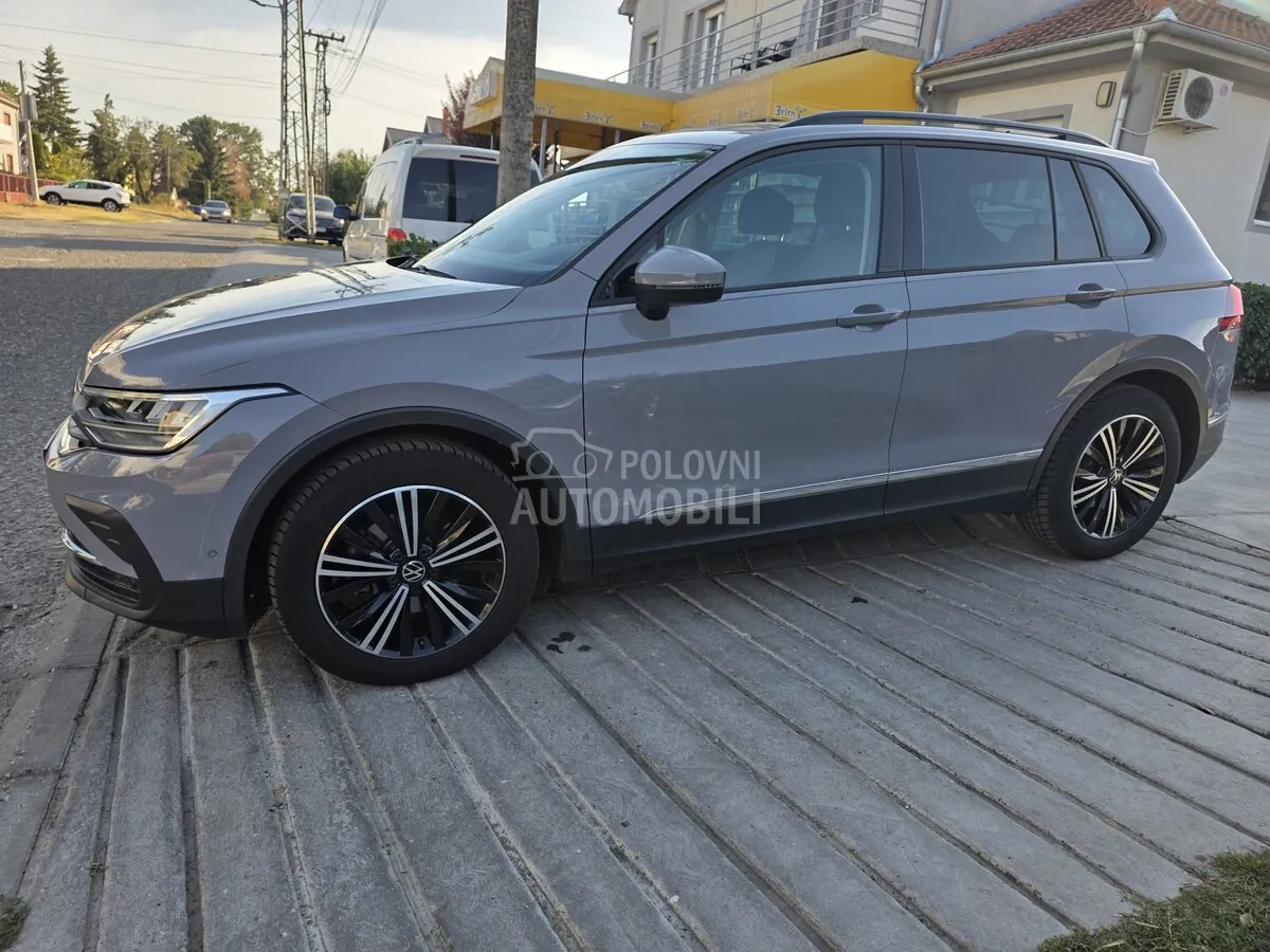Volkswagen Tiguan 2021 photo 2