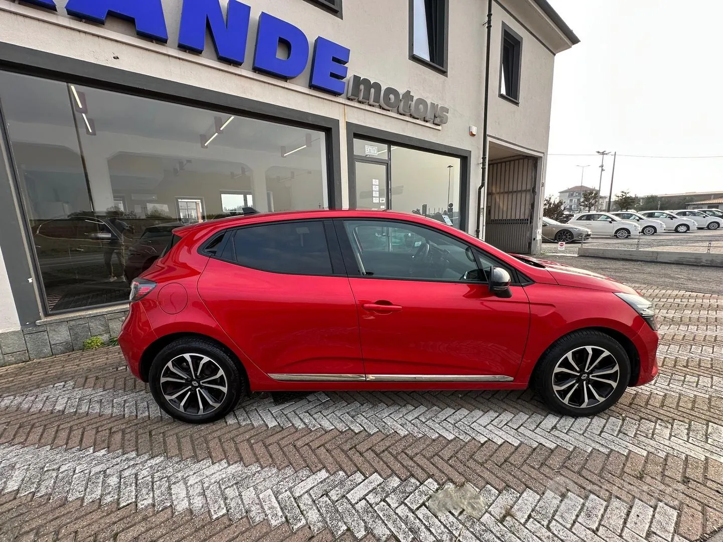 Renault Clio 2025 photo 3